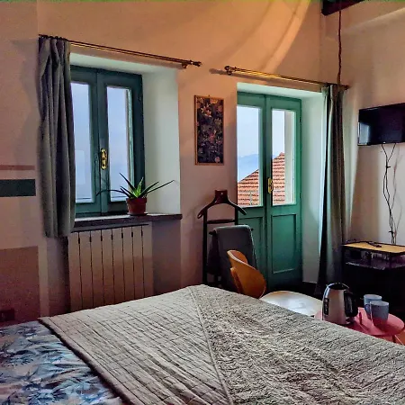 Il Poggiolo ستريزا