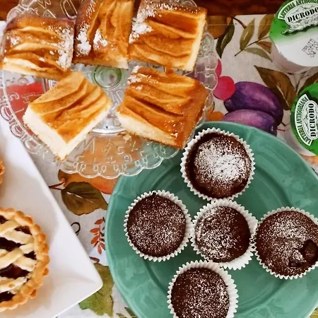 Oda ve Kahvaltı Il Poggiolo Stresa